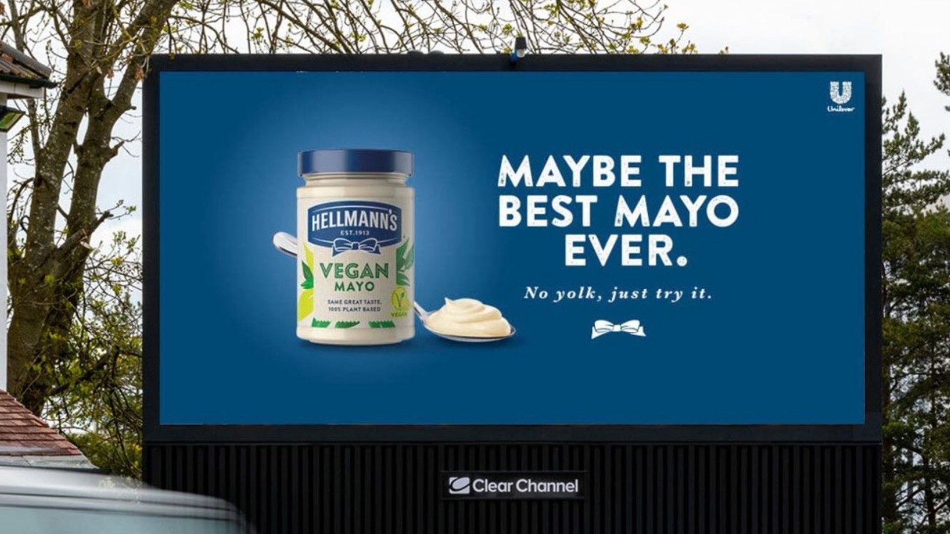 Hellmann’s vegan mayo on a billboard